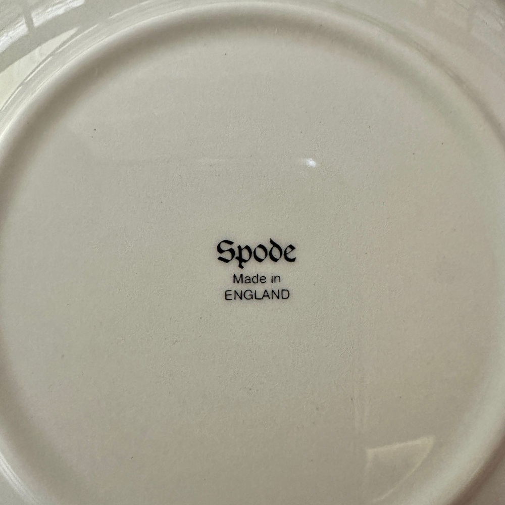 VINTAGE, 6 1/4” SPODE BOWL. IN EXCELLENT CONDITION. MADE IN ENGLAND. - Picture 5 of 6